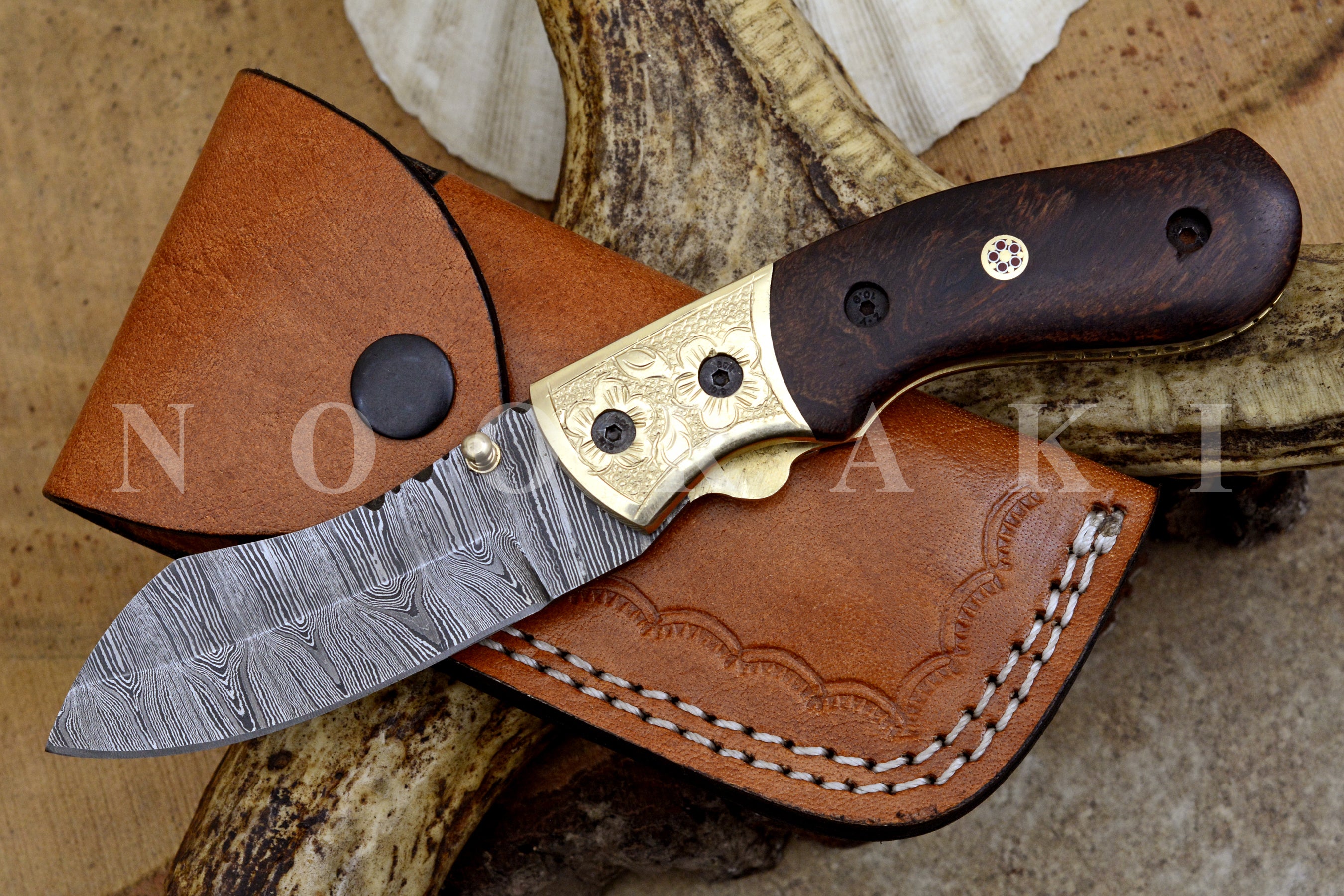 Exquisite Handmade Damascus Steel EDC Folding Knife main image 0