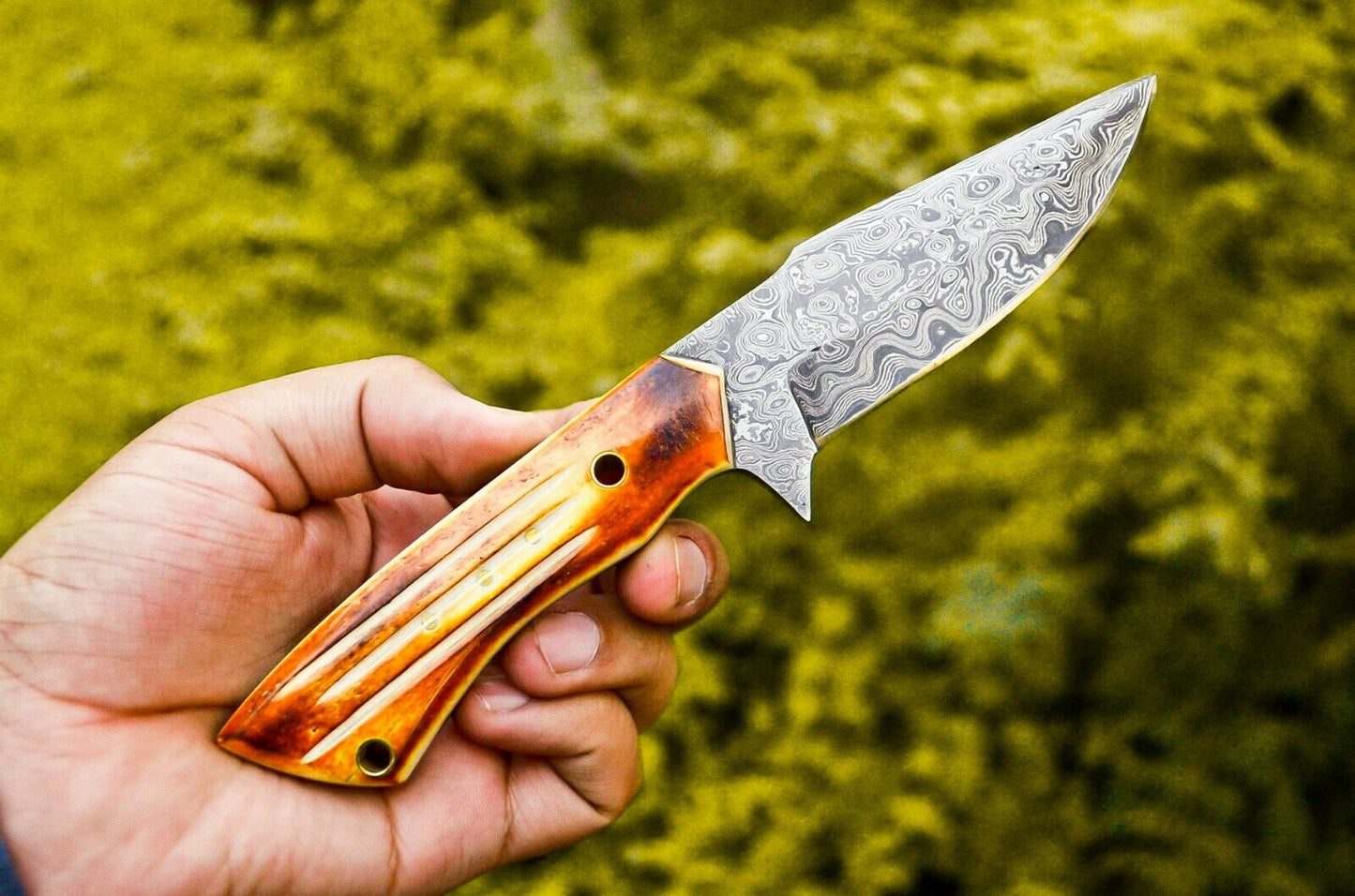 Custom Handmade Damascus Steel Knife - Full Tang Fire pattern Camel bone Handle